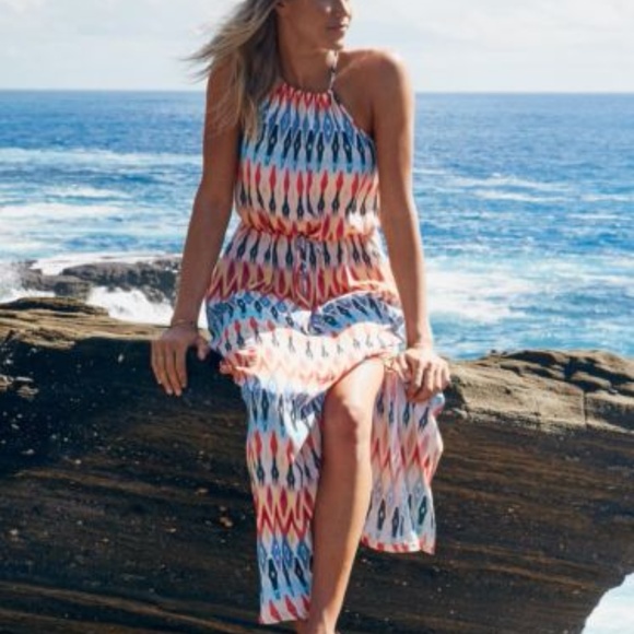 Athleta Dresses & Skirts - Athleta maxi dress sunset halter shift slit